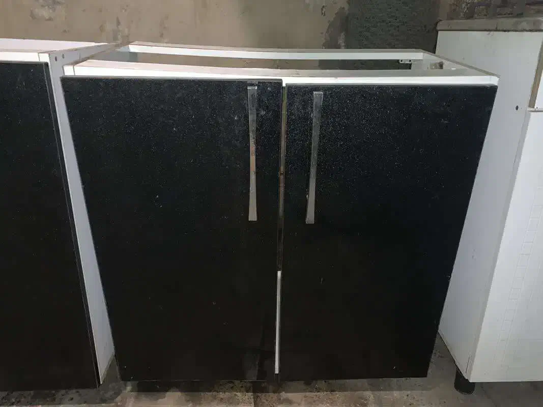 گاز صفحه ای با کابینت ۱/۵ متری ام دی اف های گلاس|اجاق گاز و لوازم برقی پخت‌وپز|محمودآباد, |دیوار