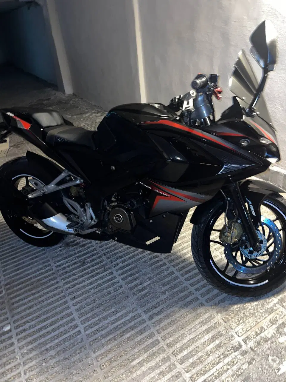rs200 ریس|موتورسیکلت|سبزوار, رضوی|دیوار