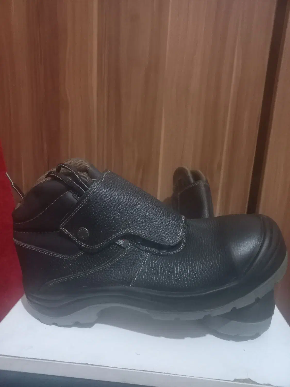 کفش ایمنی|کیف، کفش، کمربند|شاهین‌شهر, شهرک میلاد|دیوار