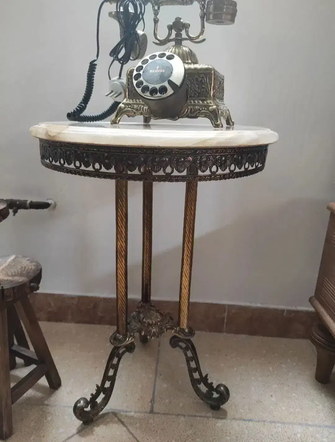 تلفن برنز|تلفن رومیزی|ملایر, |دیوار