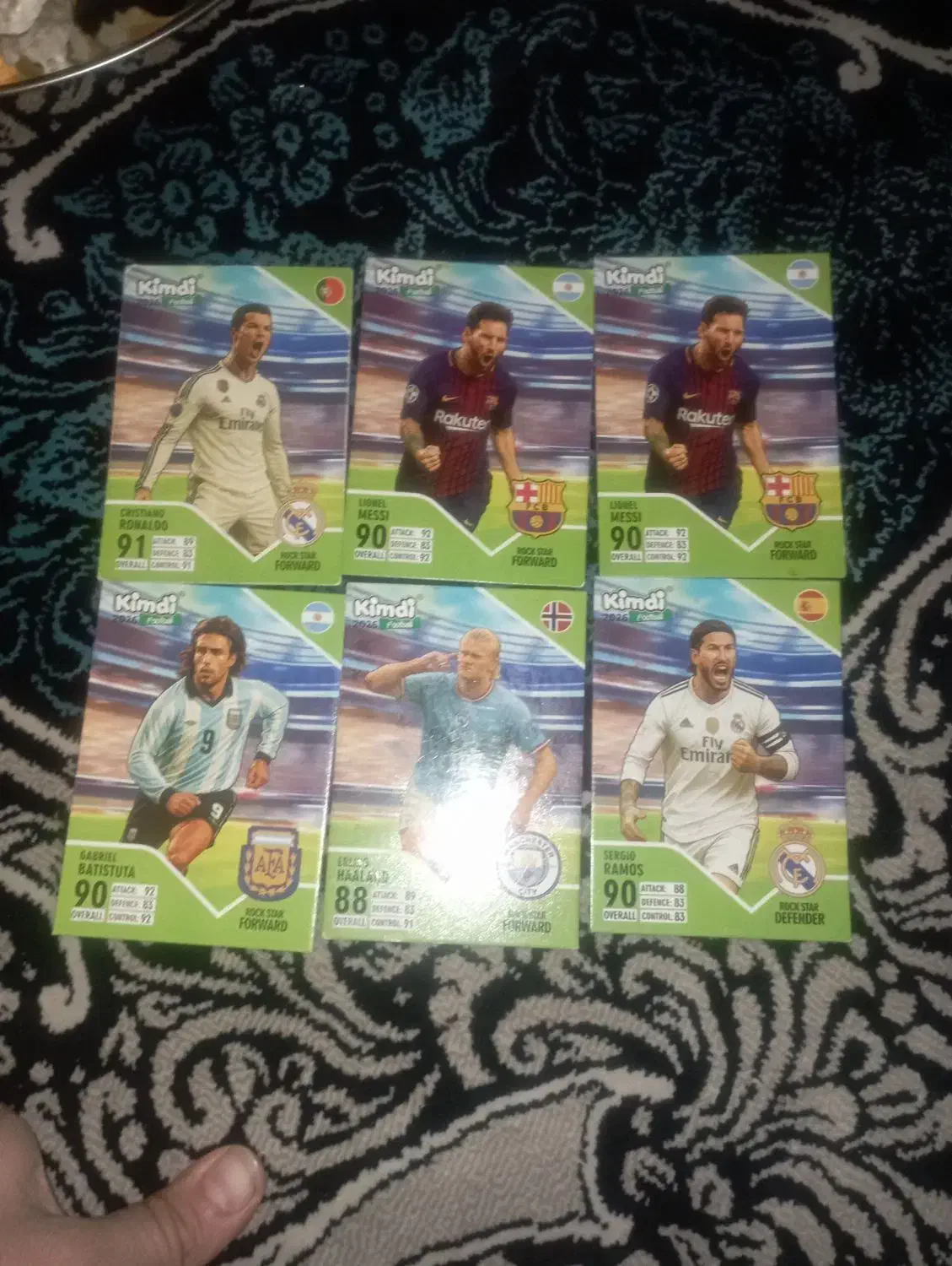 کیمدی|اسباب‌‌بازی|قم, چهل درخت‎|دیوار