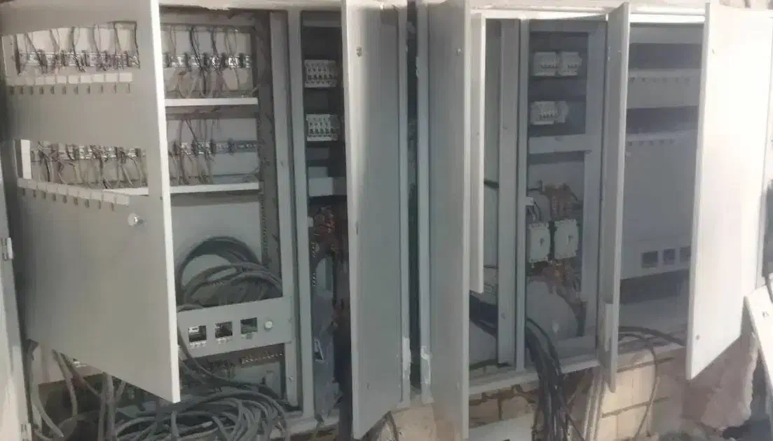 برقکار ساختمانی با بهترین قیمت نصب لاین نوری ..|خدمات پیشه و مهارت|اصفهان, برازنده|دیوار