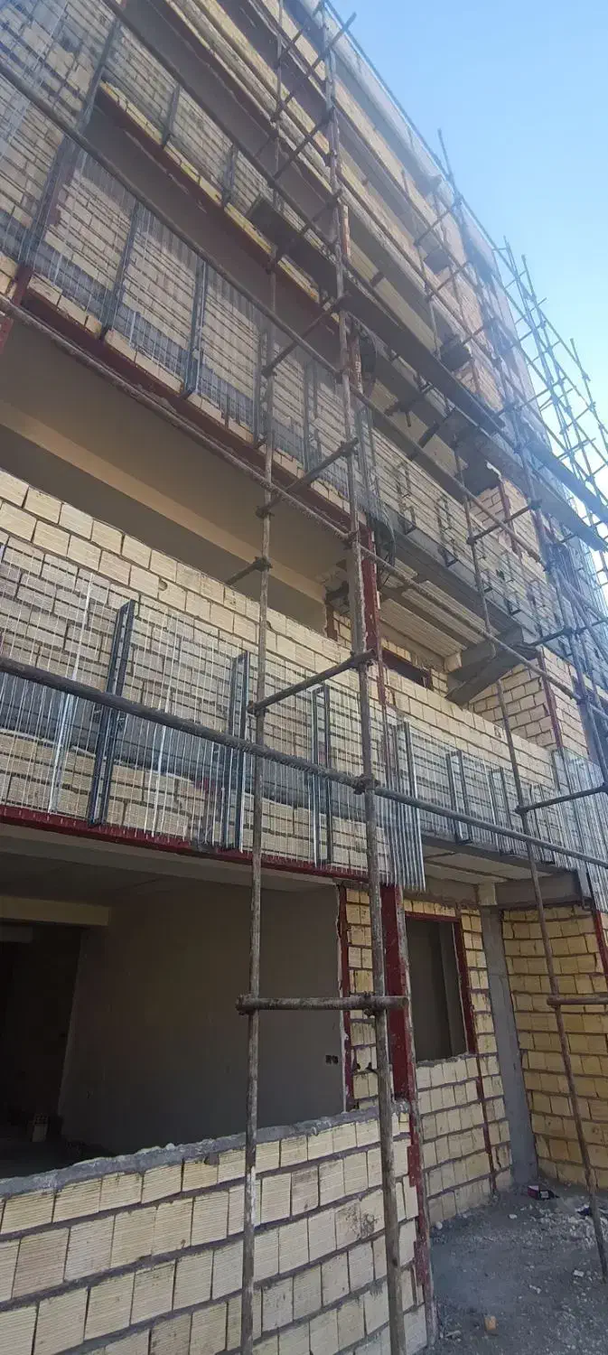 جوشکار ساختمانی با سابقه بالا 25 سال|خدمات پیشه و مهارت|میانه, |دیوار