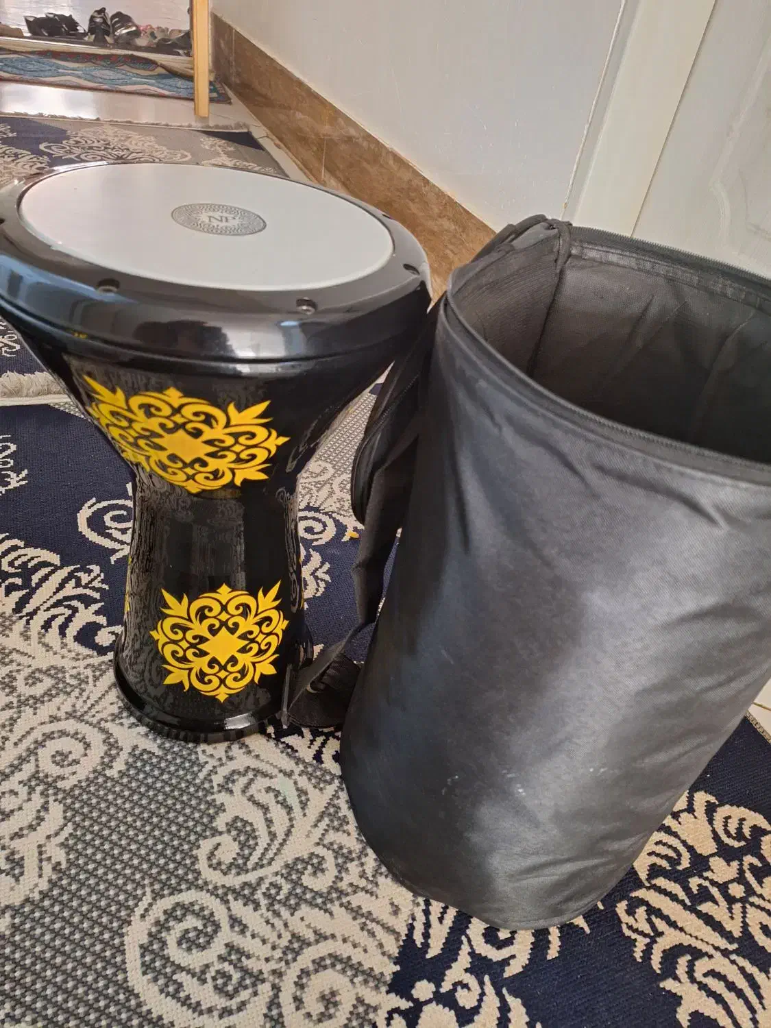 تنبک نو|درام و پرکاشن|سبزوار, هویزه|دیوار