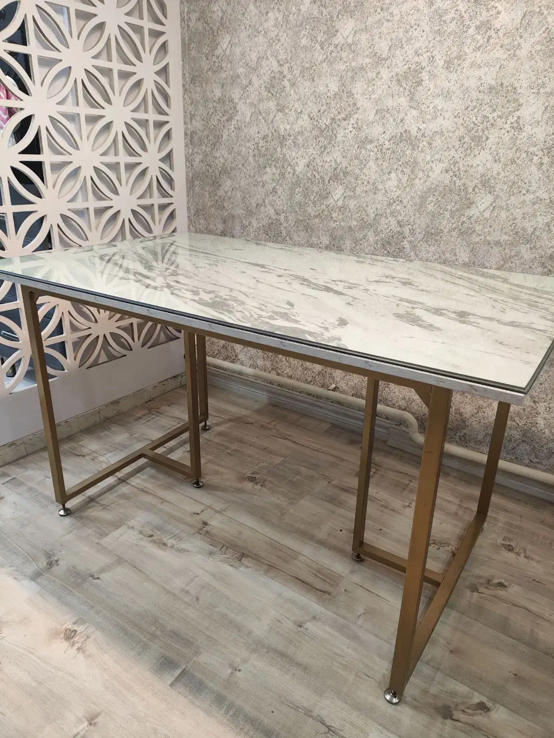 میز|میز و صندلی غذاخوری|تبریز, |دیوار