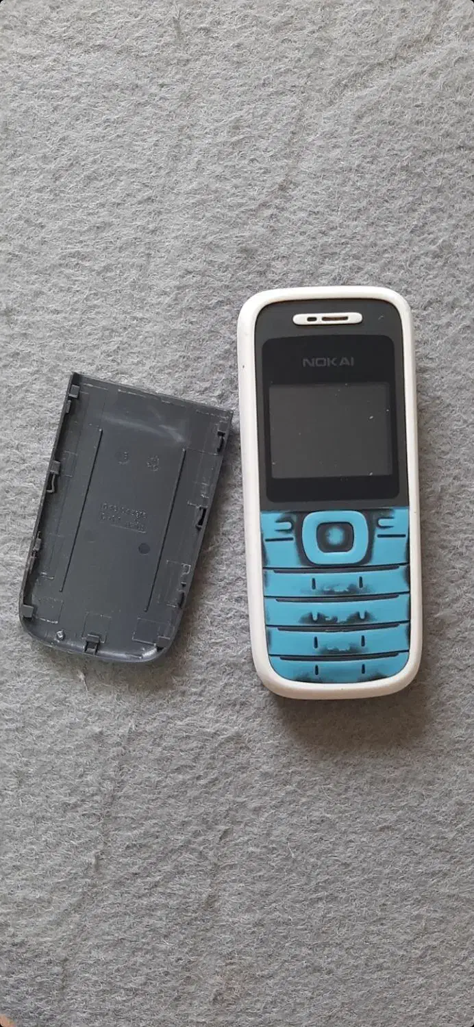 نوکیا ۱۲۰۹ صفحه رنگی و د.زدگیر|موبایل|الوند, |دیوار