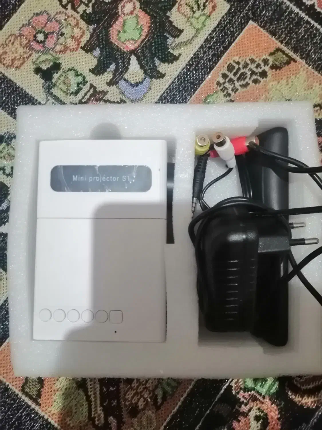 ال ای دی پروژکتور مینی|تلویزیون و پروژکتور|ایلام, |دیوار