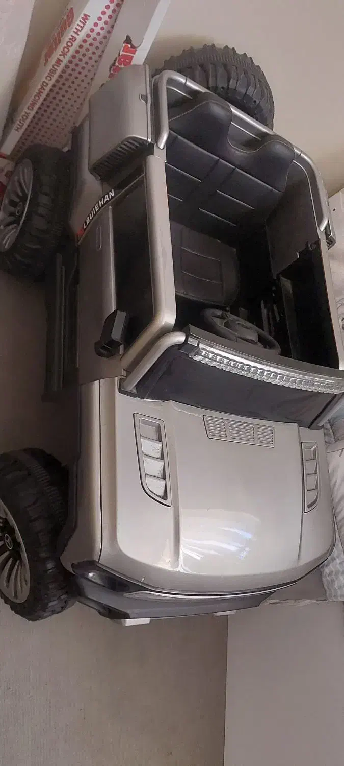 ماشین شارژی درحدنو|اسباببازی|اصفهان, فیزادان|دیوار