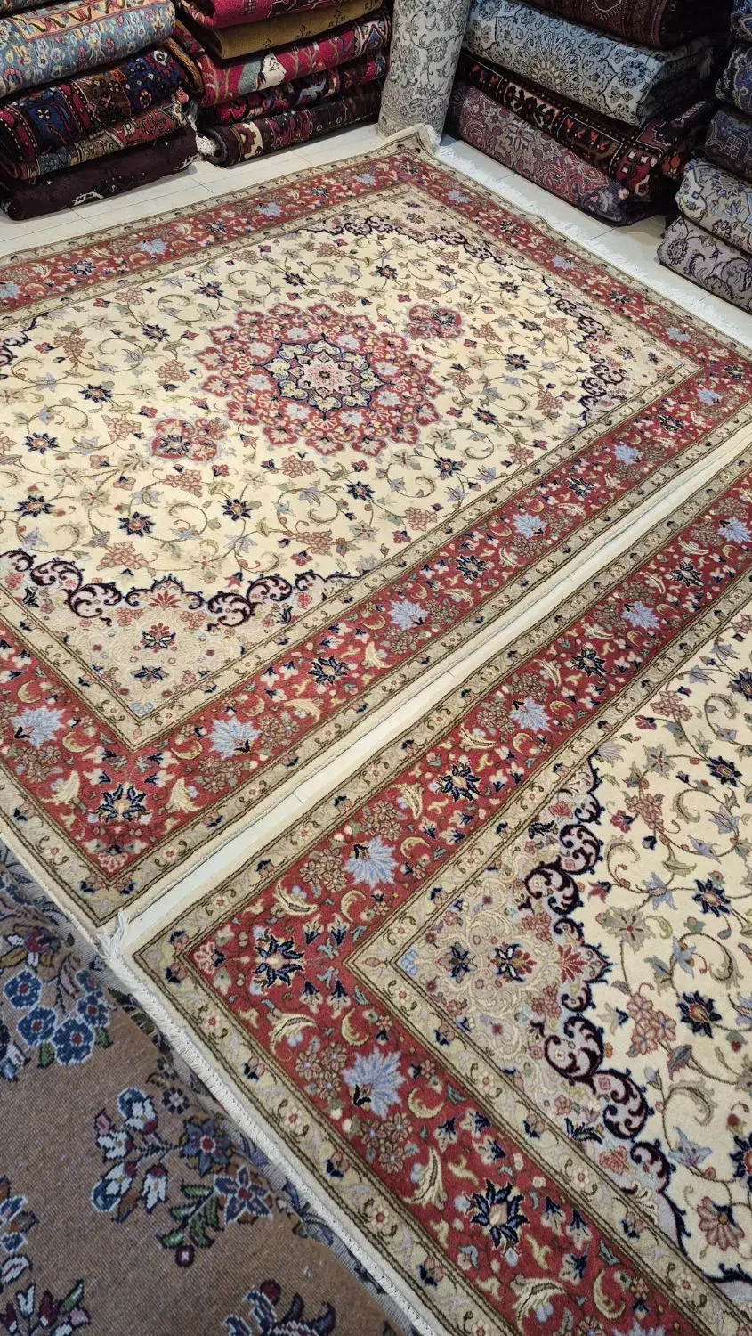 یک جفت فرش۶ متری دستباف اردکان حاشیه پیازی|فرش|کرج, برغان|دیوار