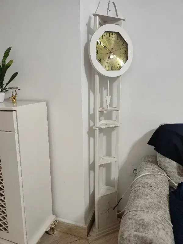 ساعت ایستاده|ساعت دیواری و تزئینی|رشت, فلسطین|دیوار