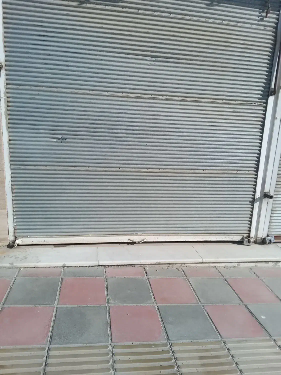 کرکره قدیمی|مصالح و تجهیزات ساختمان|سنندج, |دیوار