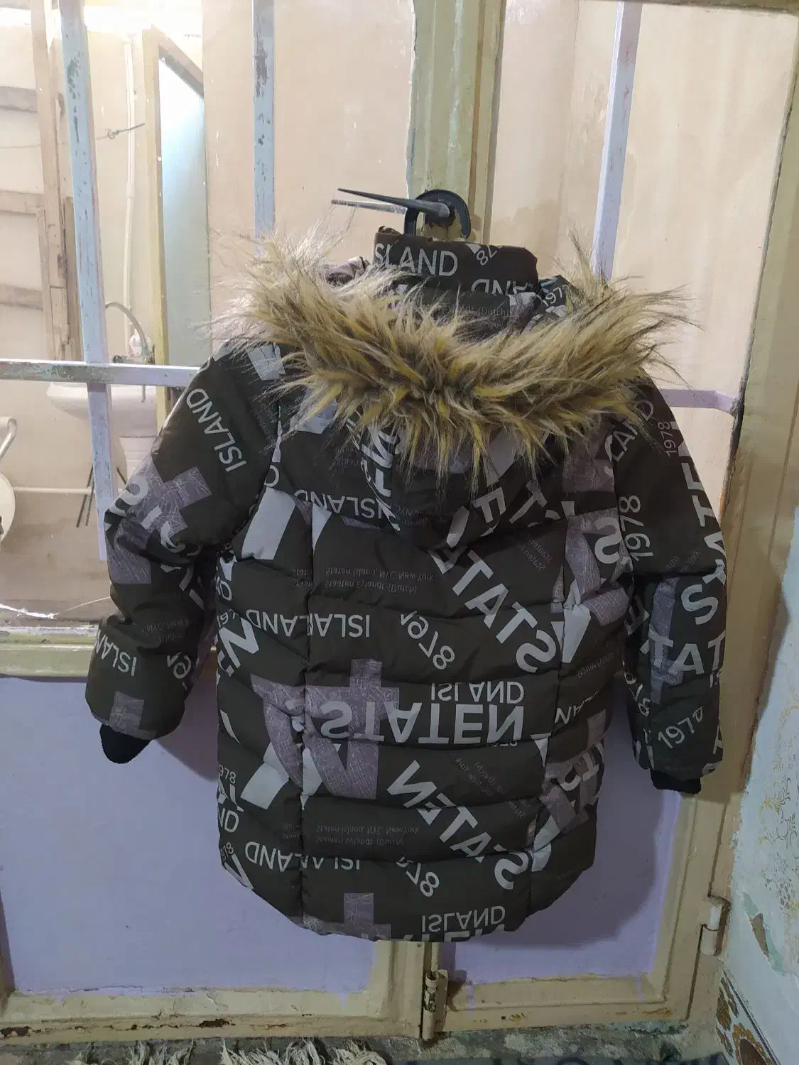 کت پسرانه خیلی نو|لباس|بروجرد, |دیوار