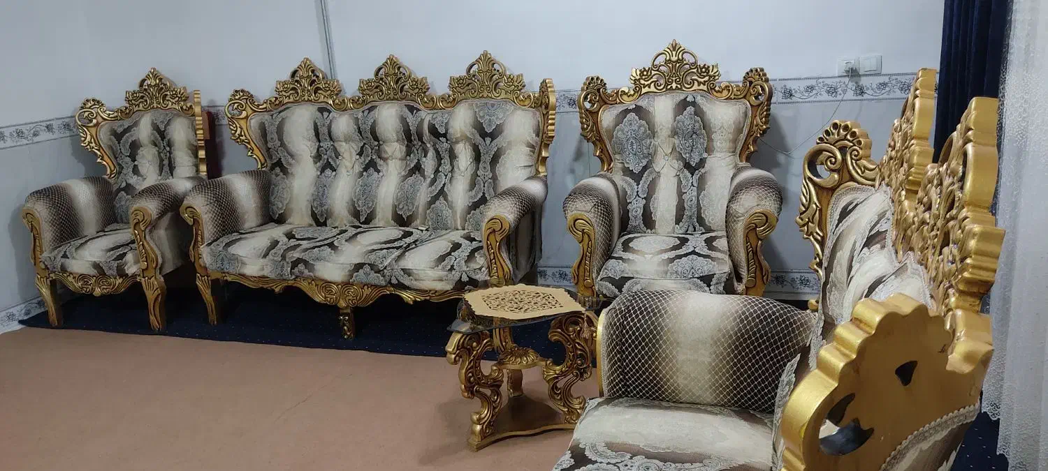 یک دست مبل سلطنتی طلایی|مبلمان خانگی و میز عسلی|جوانرود, |دیوار