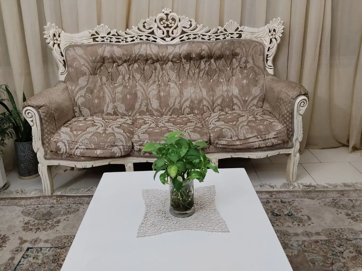 مبل سلطنتی  ۸ نفره|مبلمان خانگی و میز عسلی|تهران, جوادیه|دیوار