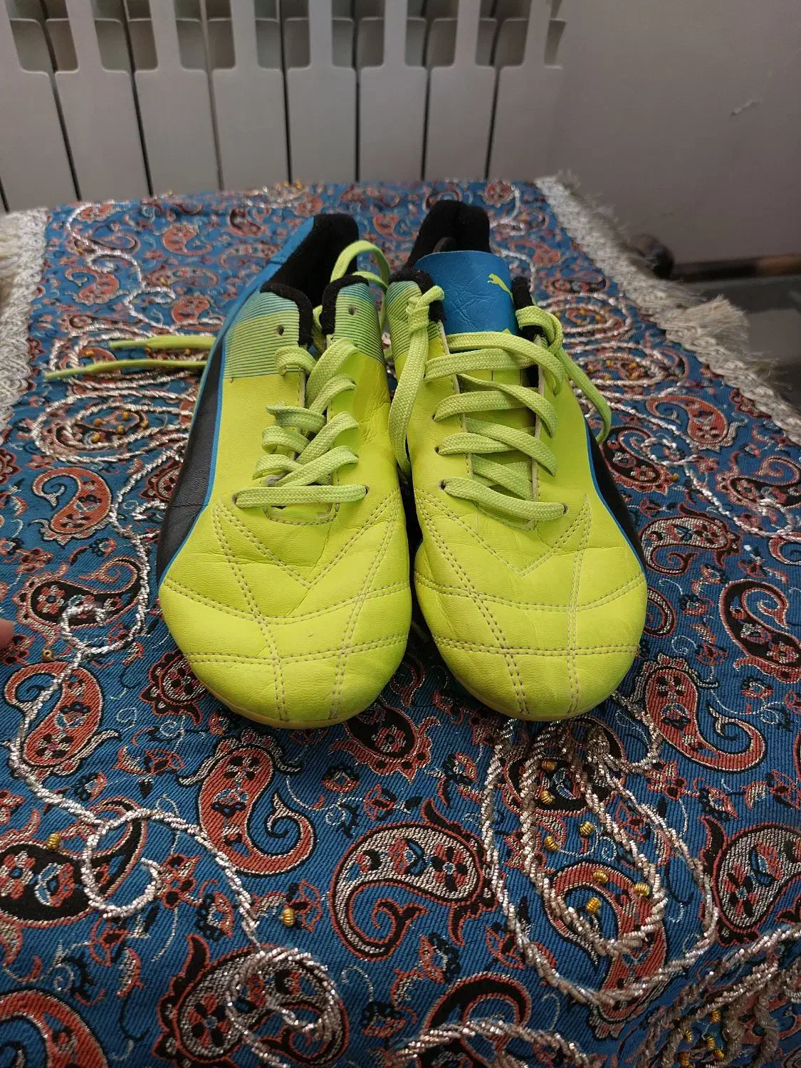 کفش فوتبال|کیف، کفش، کمربند|تهران, سبلان (لشگر)|دیوار