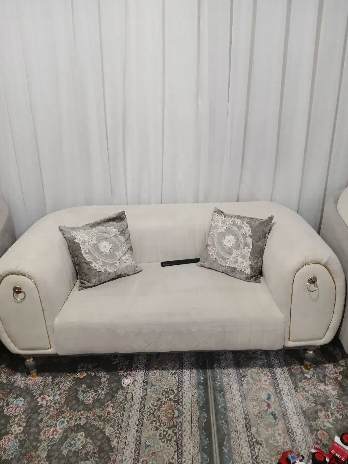 مبل راحتی|مبلمان خانگی و میز عسلی|کرج, شهرک شهید احسانی نژاد|دیوار