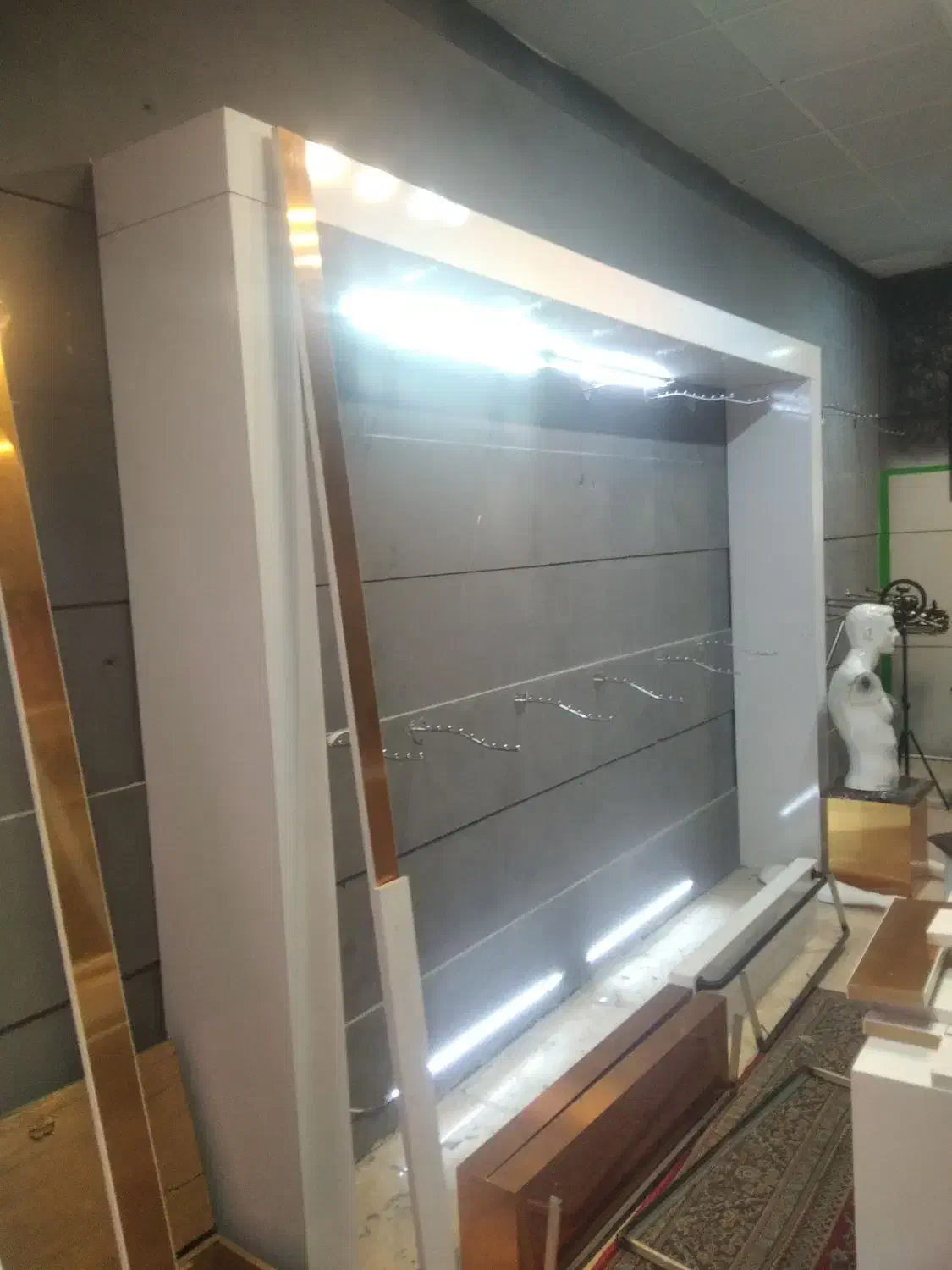 دکور چوب هاگلس|فروشگاه و مغازه|دامغان, |دیوار