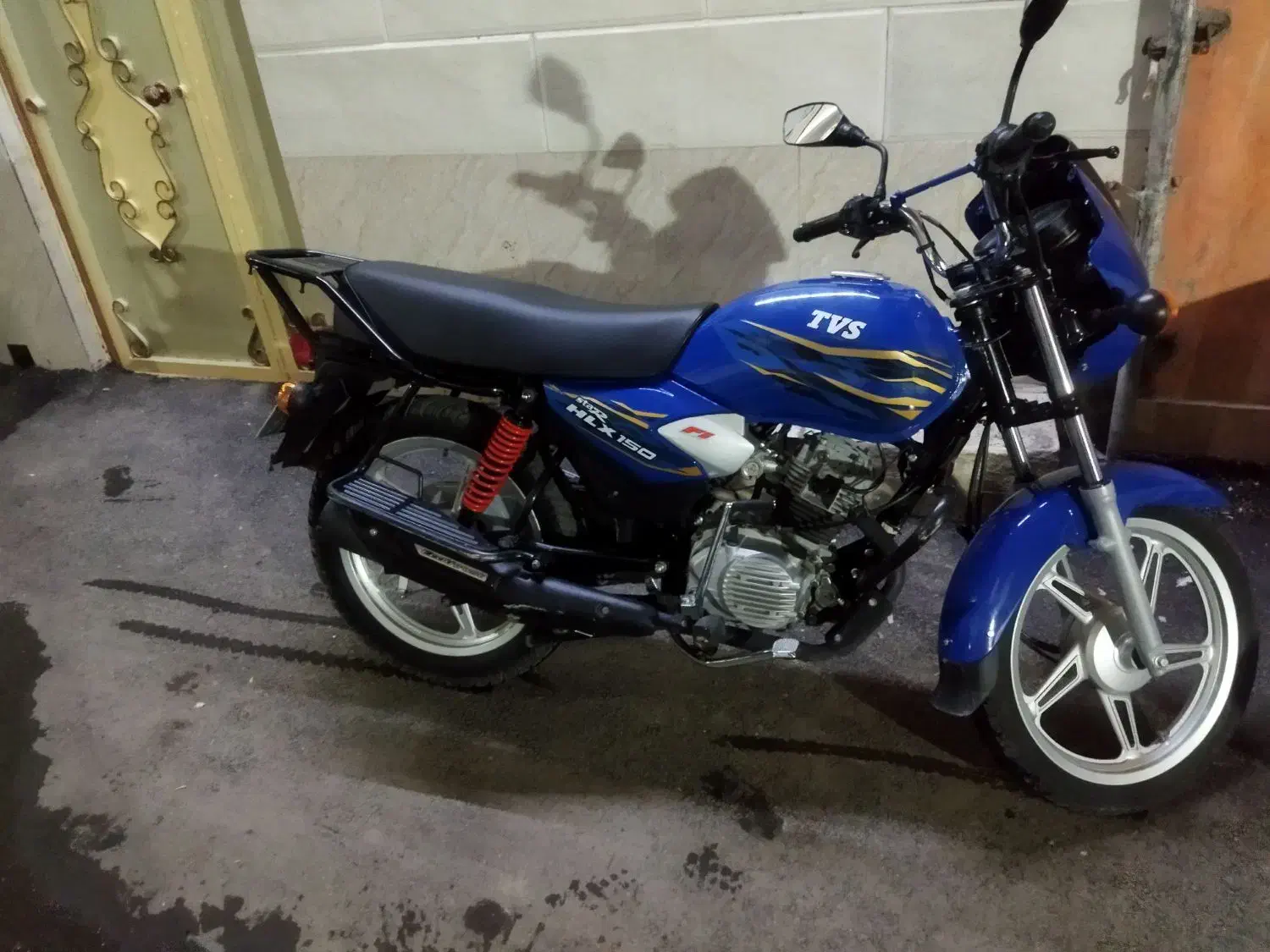 tvs hlx 150|موتورسیکلت|مشهد, حسین‌آباد|دیوار