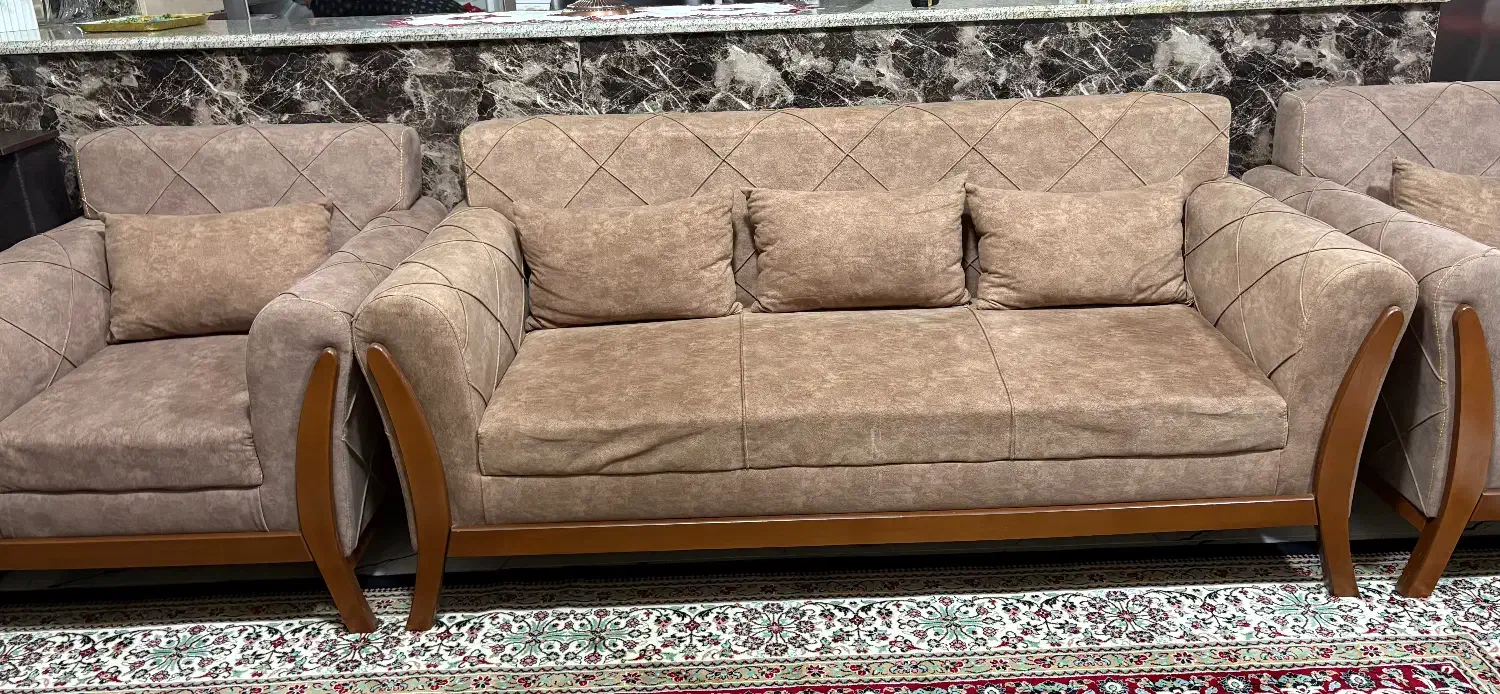 مبل خانگی  ۸ نفره|مبلمان خانگی و میز عسلی|حاجی آباد, |دیوار