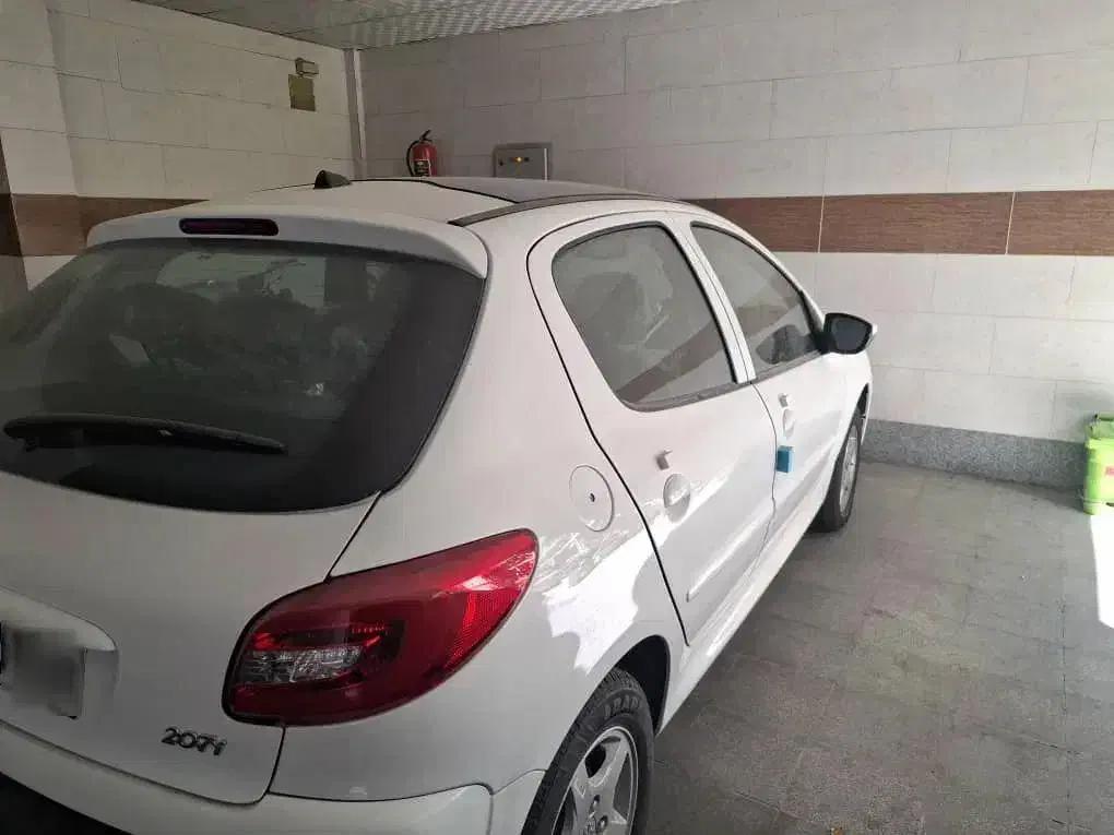 207 tu5p پانا 1404 صفر|خودرو سواری و وانت|شیراز, کوی زهرا|دیوار