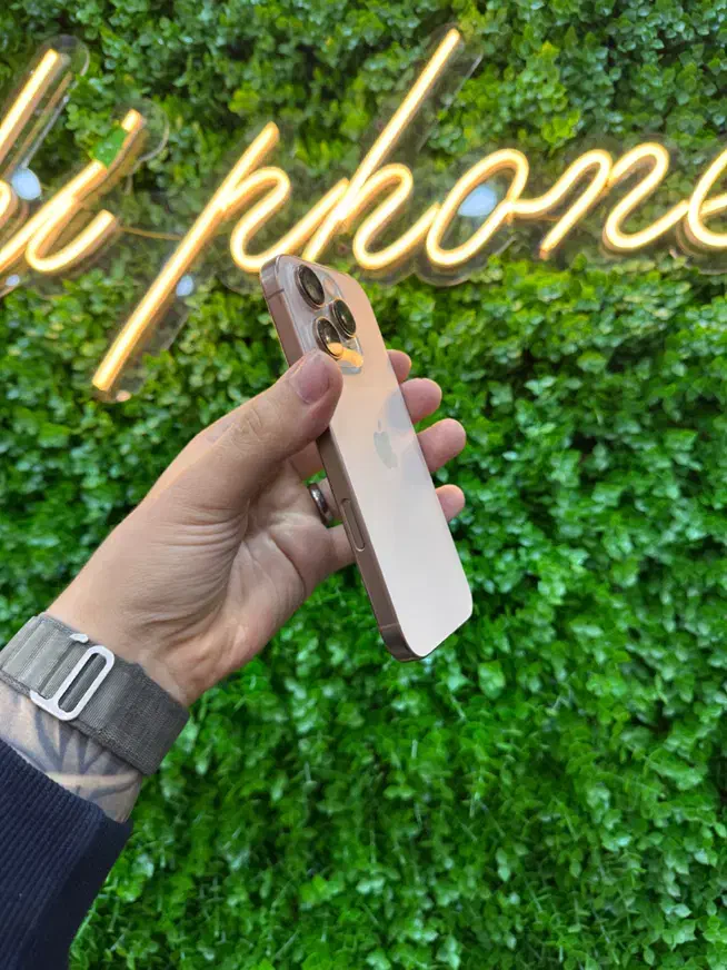 iphone 16 pro 256 zaa 97%|موبایل|اراک, |دیوار