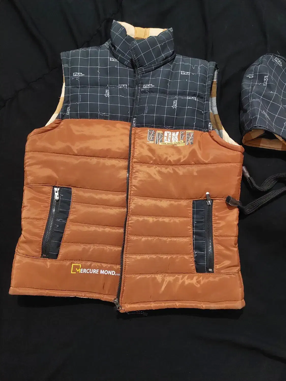 پاپر شیک|لباس|زهک, |دیوار