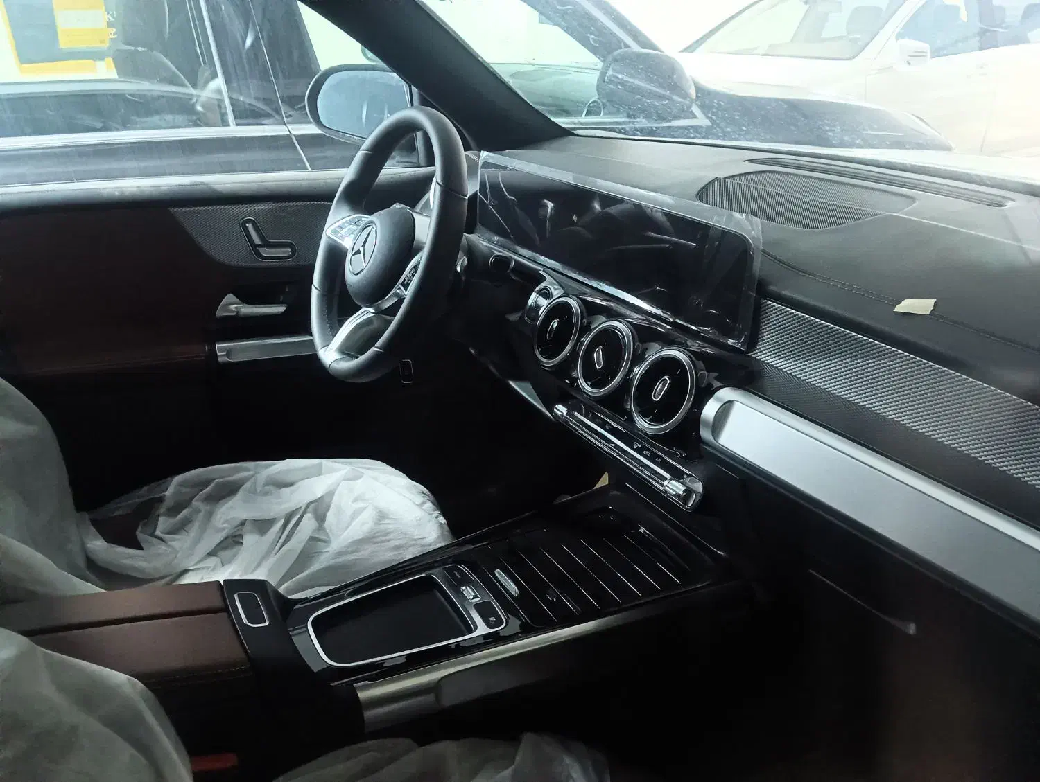 بنز GLB200|خودرو سواری و وانت|کرج, ساسانی (قلمستان)|دیوار