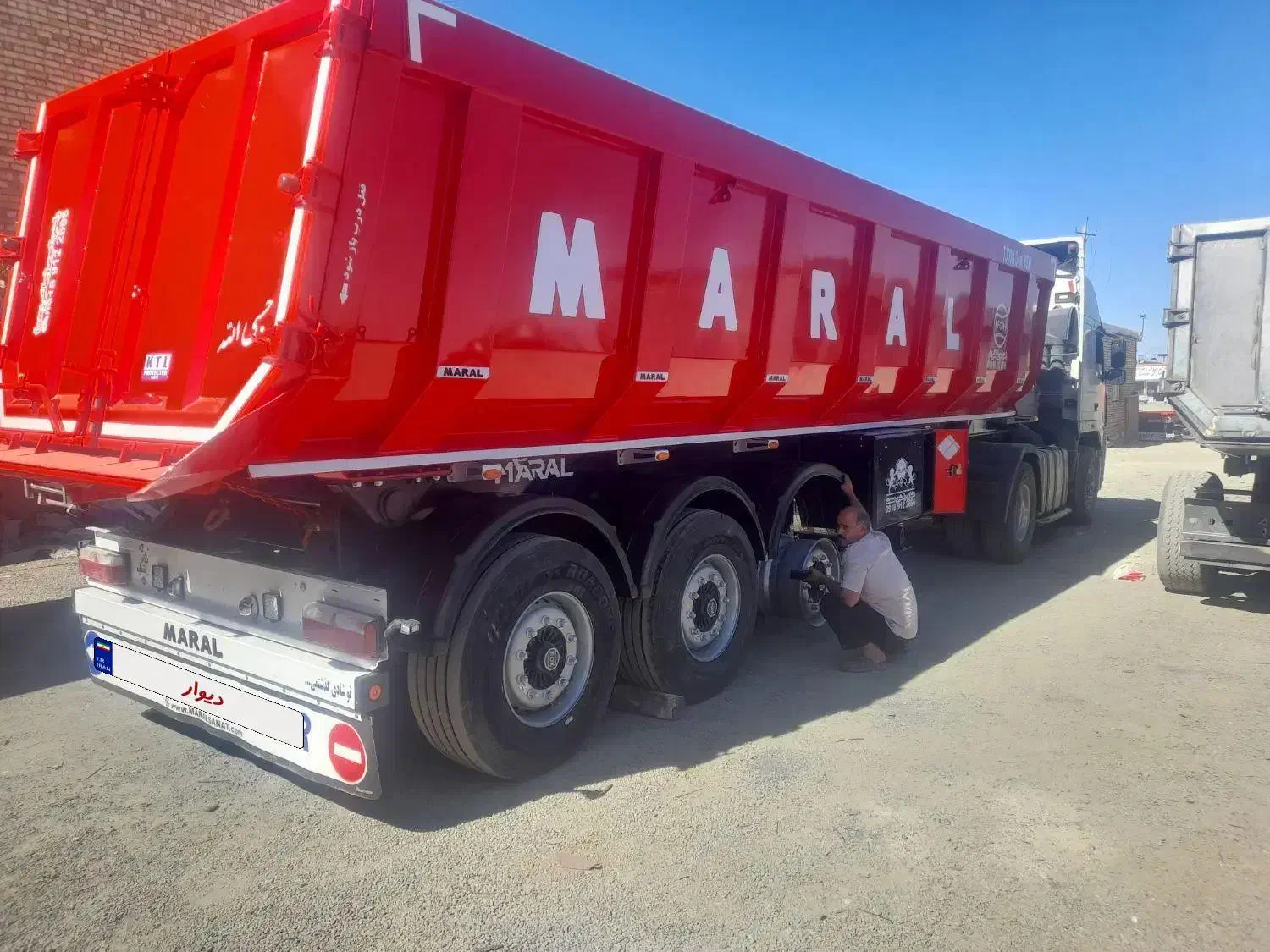 کمپرس آماده تحویل|خودرو سنگین|اصفهان, سیچان|دیوار