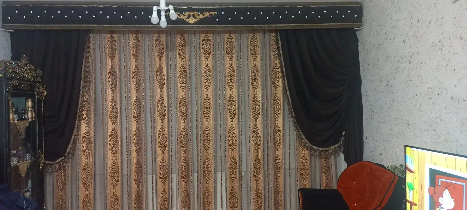 پرده|پرده، رانر، رومیزی|فولادشهر, مسکن مهر فولادشهر|دیوار