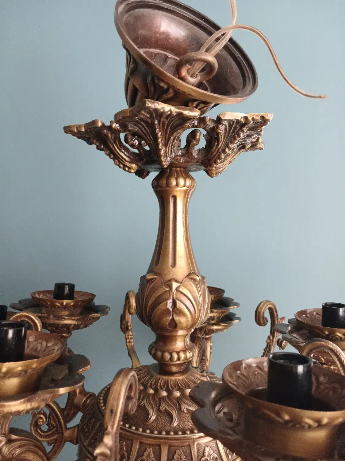 لوستر کلاسیک شاخه ایتالیایی|لوستر و چراغ آویز|اصفهان, باغ زرشک|دیوار