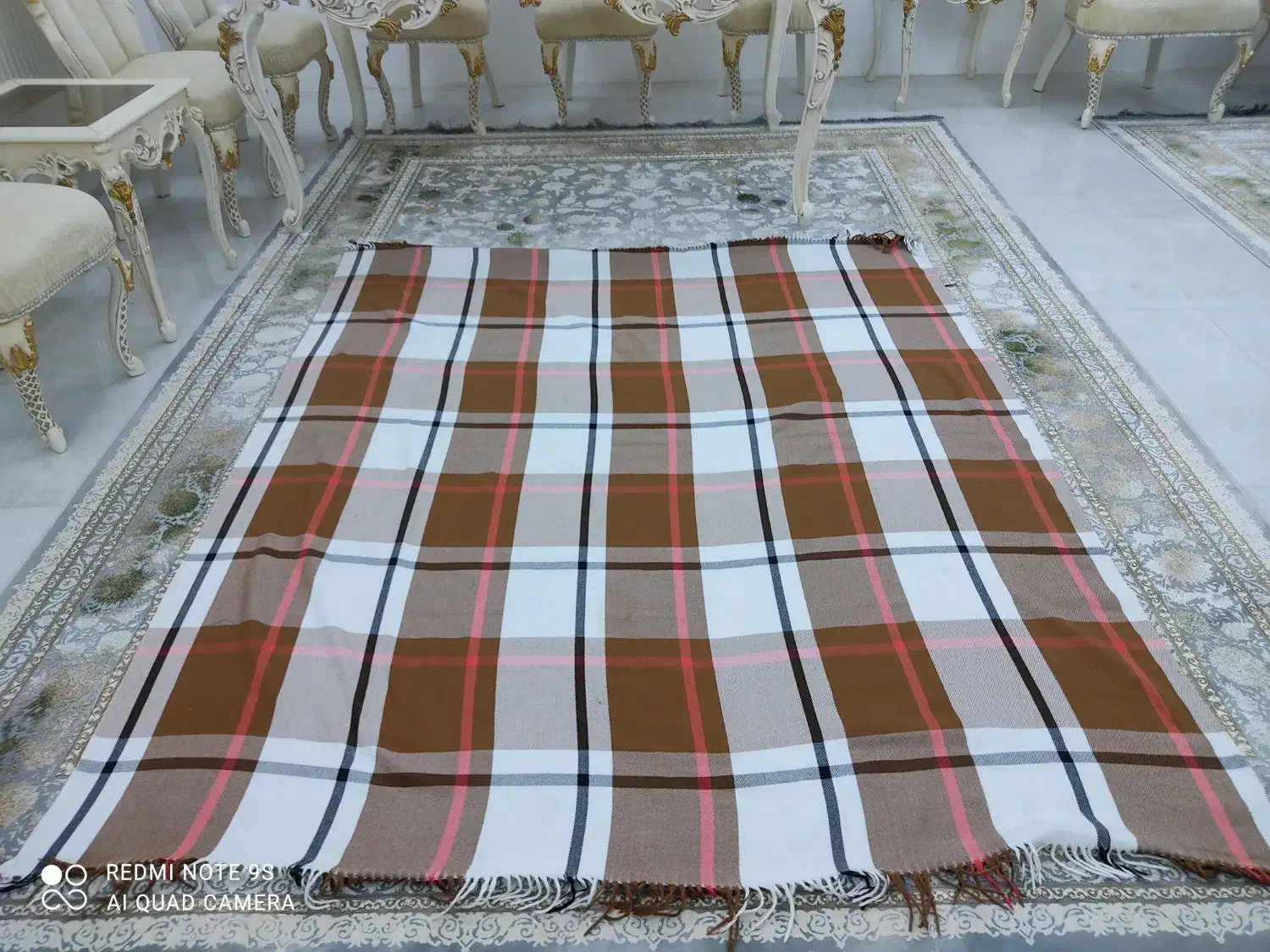 پتو مسافرتی گرم|رختخواب، بالش، پتو|قم, بنیاد|دیوار