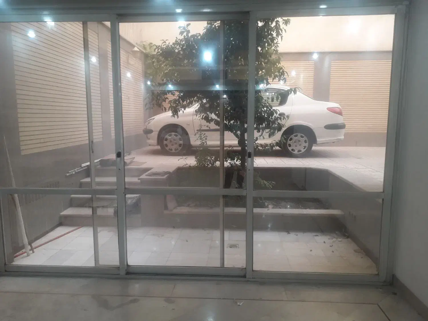 آپارتمان 100 متری لاکچری خیابان مهران|اجارهٔ آپارتمان|اصفهان, مهرآباد|دیوار