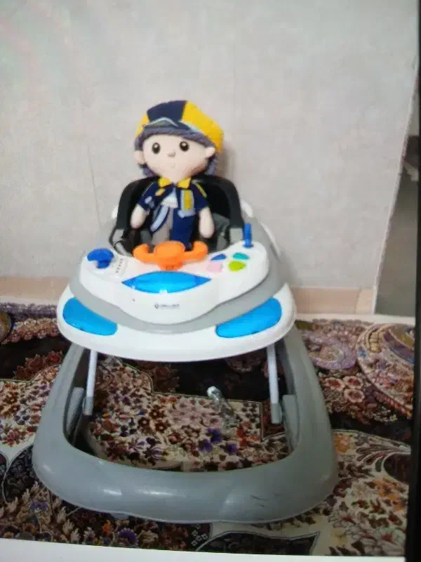 روروئک|کالسکه و لوازم جانبی|رباط‌کریم, رباط‌کریم|دیوار