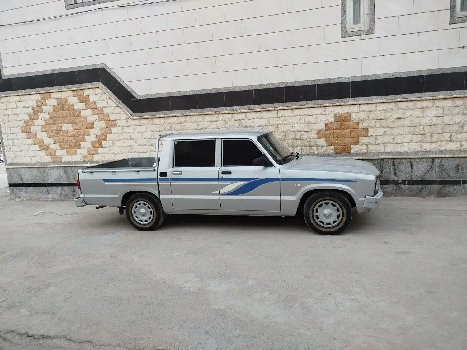 مزداکارادوکابین۲۰۰۰|خودرو سواری و وانت|کازرون, |دیوار