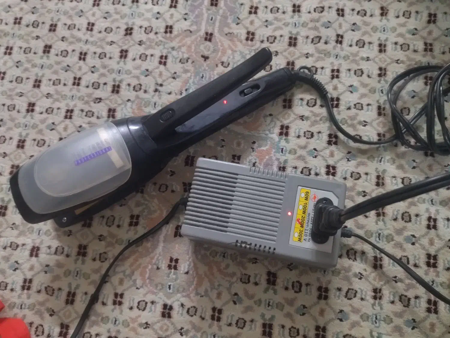 اتو مو آمریکایی اصل|آرایشی، بهداشتی، درمانی|پرند, فاز ۴|دیوار