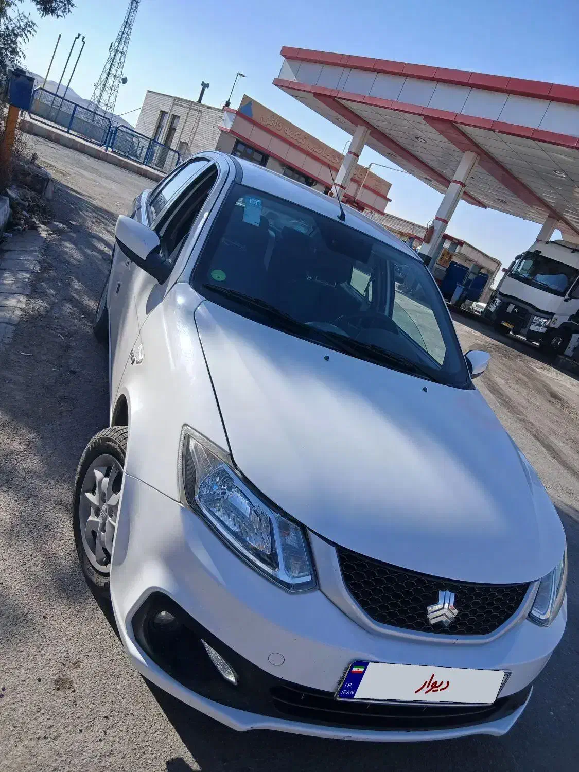 ساینا دوگانه|خودرو سواری و وانت|میانه, |دیوار