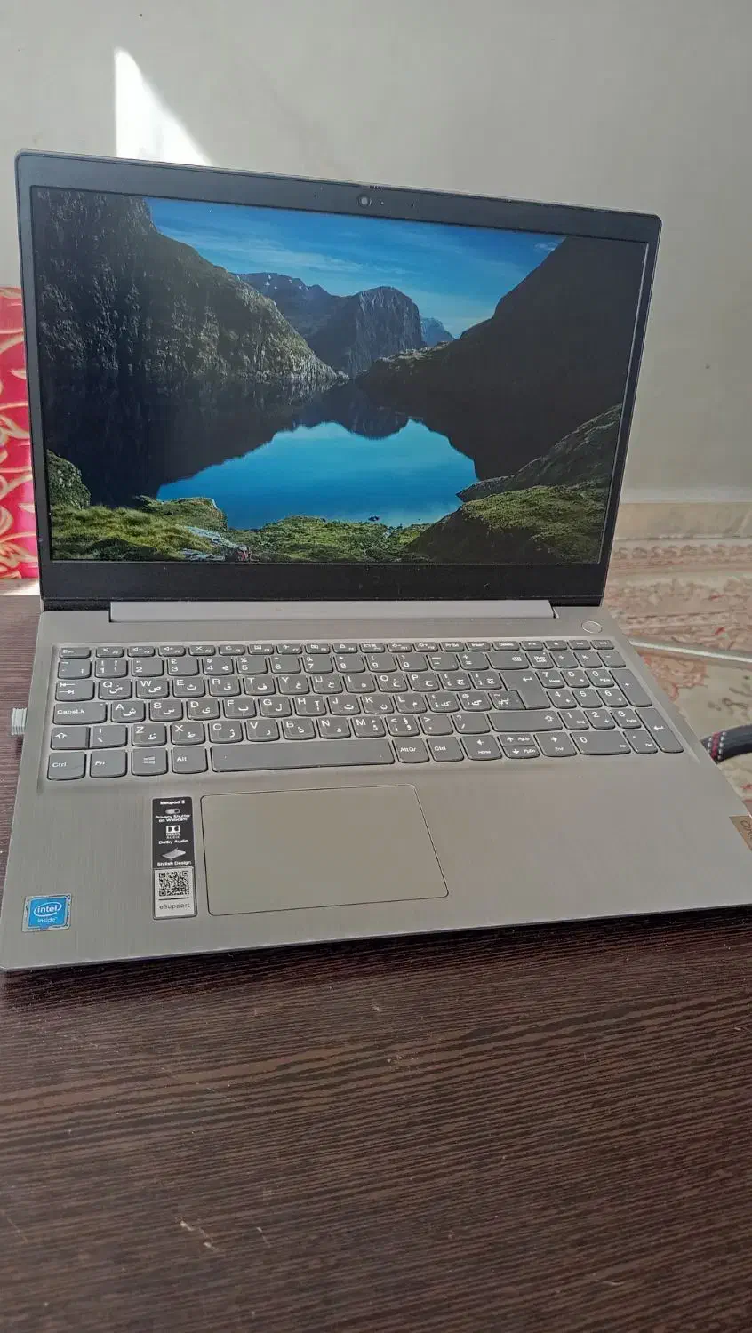 لپ تاب|رایانه همراه|الشتر, |دیوار