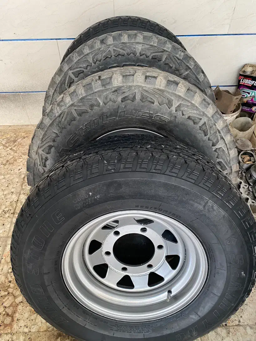 رینگ لاستیک نیسان کاروان پادرا  یدکش امداد کارون|قطعات یدکی و لوازم جانبی|اصفهان, جوزدان الیادران|دیوار