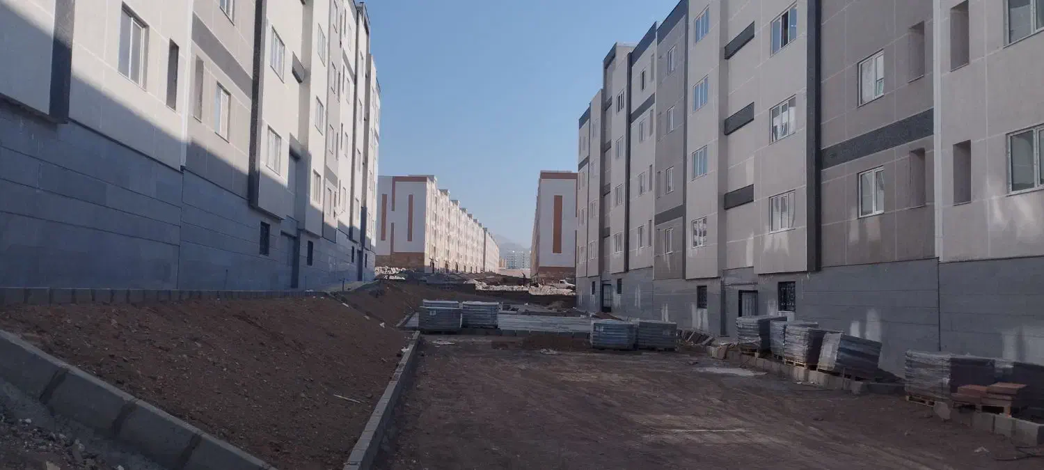 به تعدادی نقاش ماهر نیازمندیم|استخدام معماری، عمران و ساختمانی|قزوین, |دیوار