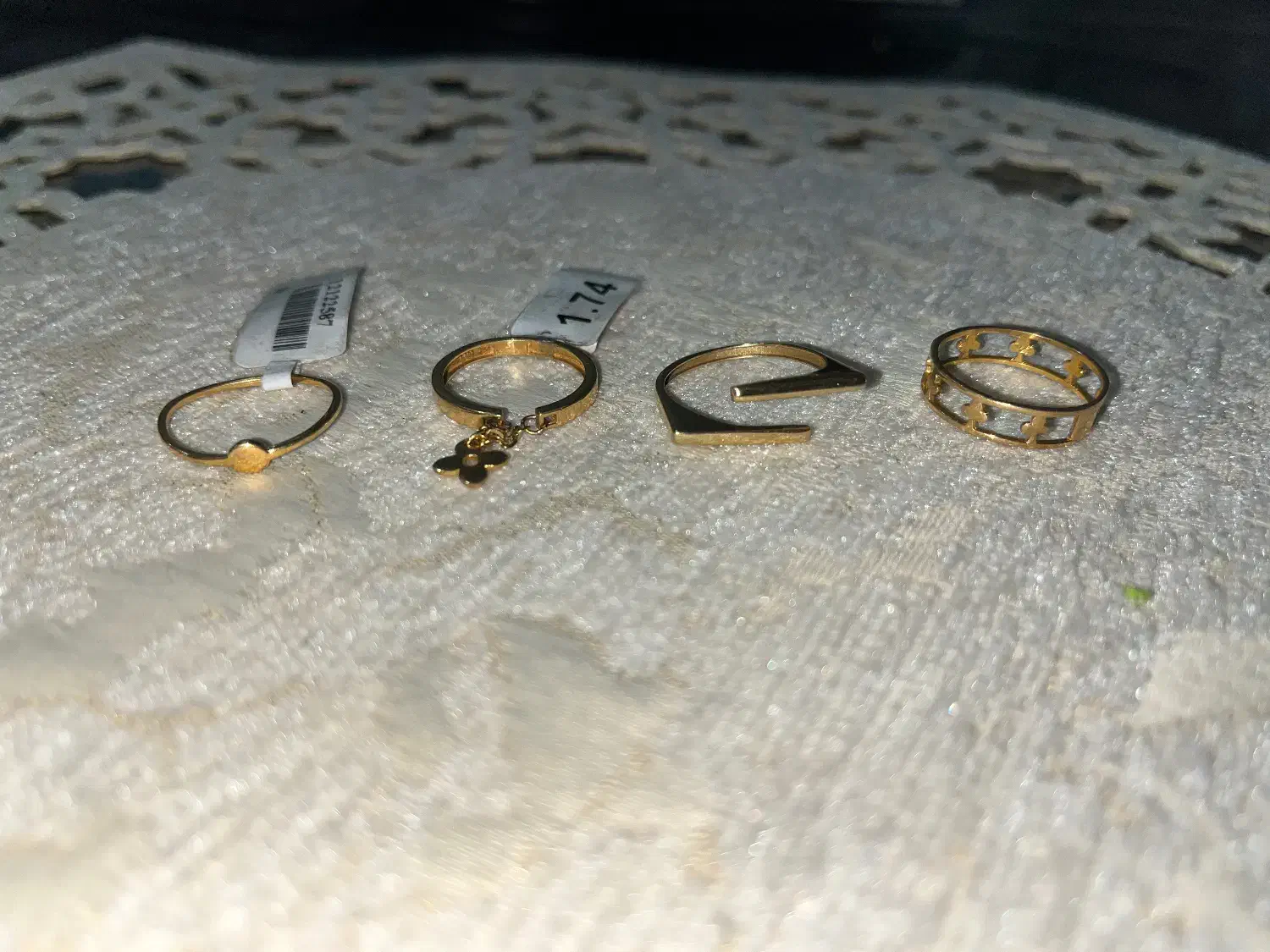 طلا در حد نو|جواهرات|بافت, |دیوار