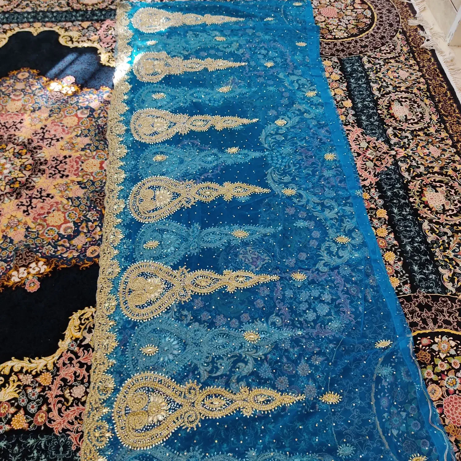 لباس محلی|لباس|مرودشت, بهارستان|دیوار