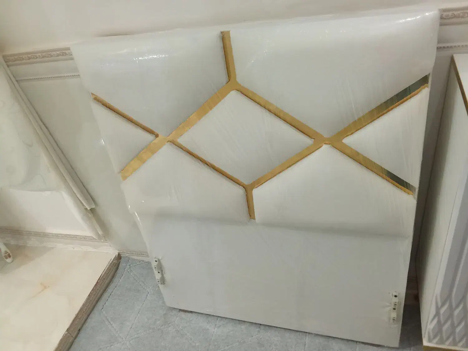 تخت لیزری|تخت و صندلی بچه|مریوان, |دیوار