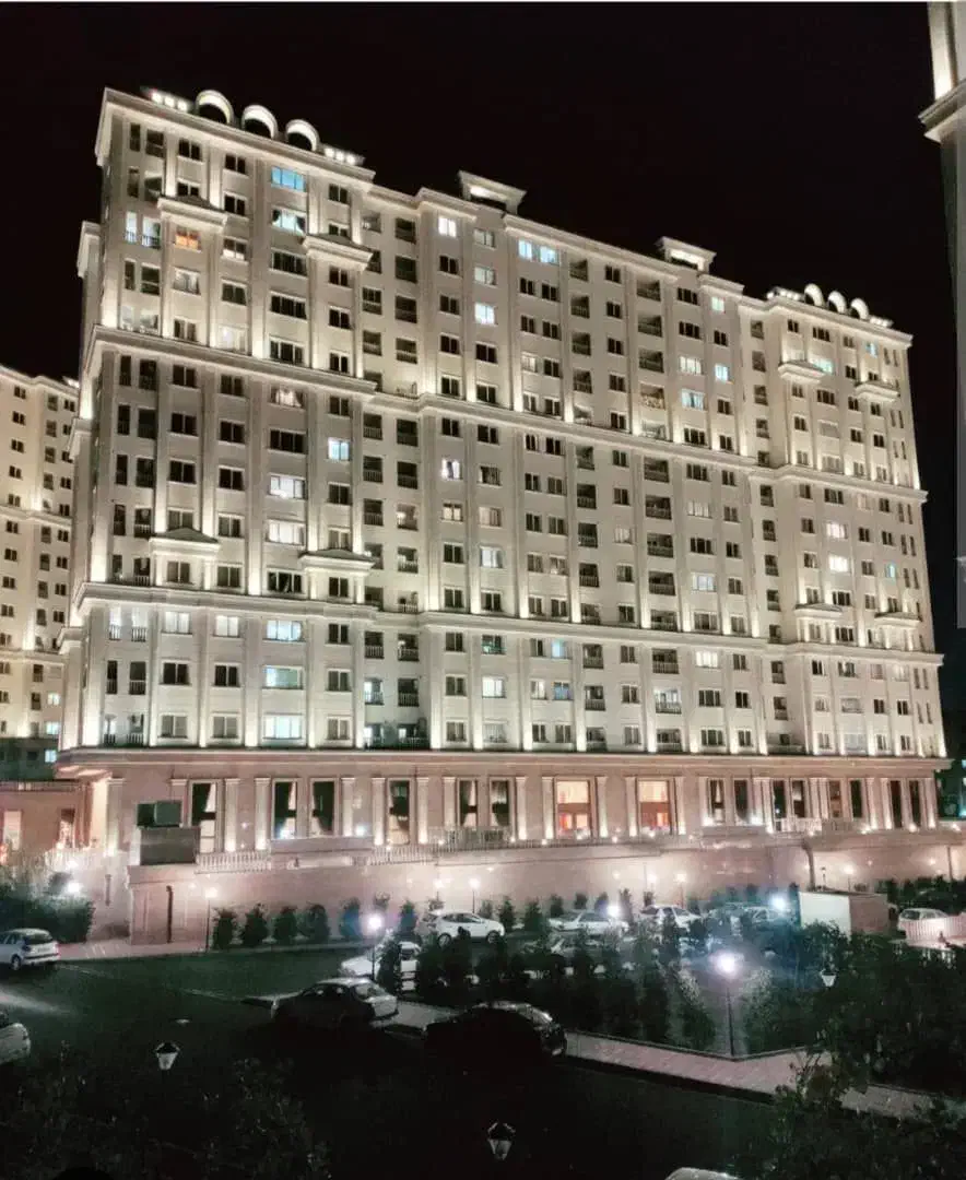 برج برلیان ۱۲۷ متر مشاعات آبی و هتلینگ