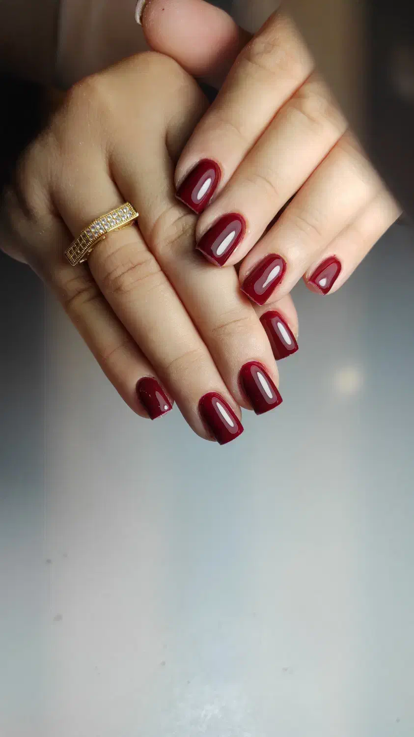 کاشت اولیه ناخن|خدمات آرایشگری و زیبایی|رشت, معلم|دیوار