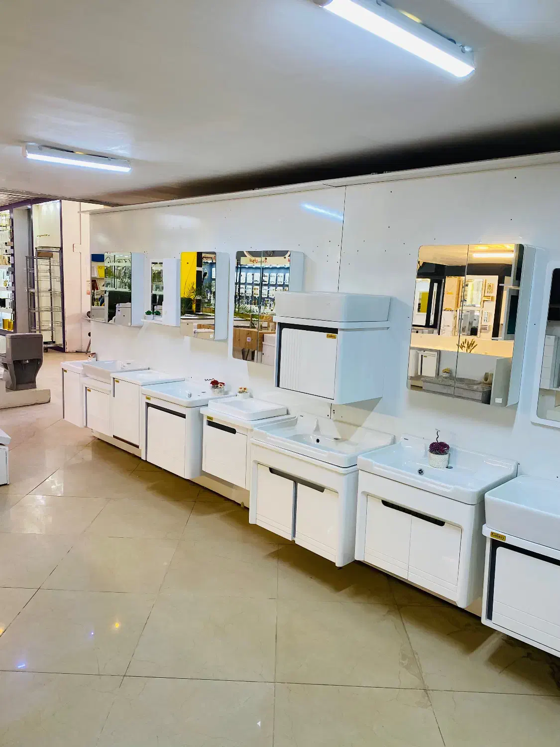 انواع روشویی های پی وی سی تضمین قیمت|لوازم سرویس بهداشتی|نیشابور, میدان حافظ|دیوار