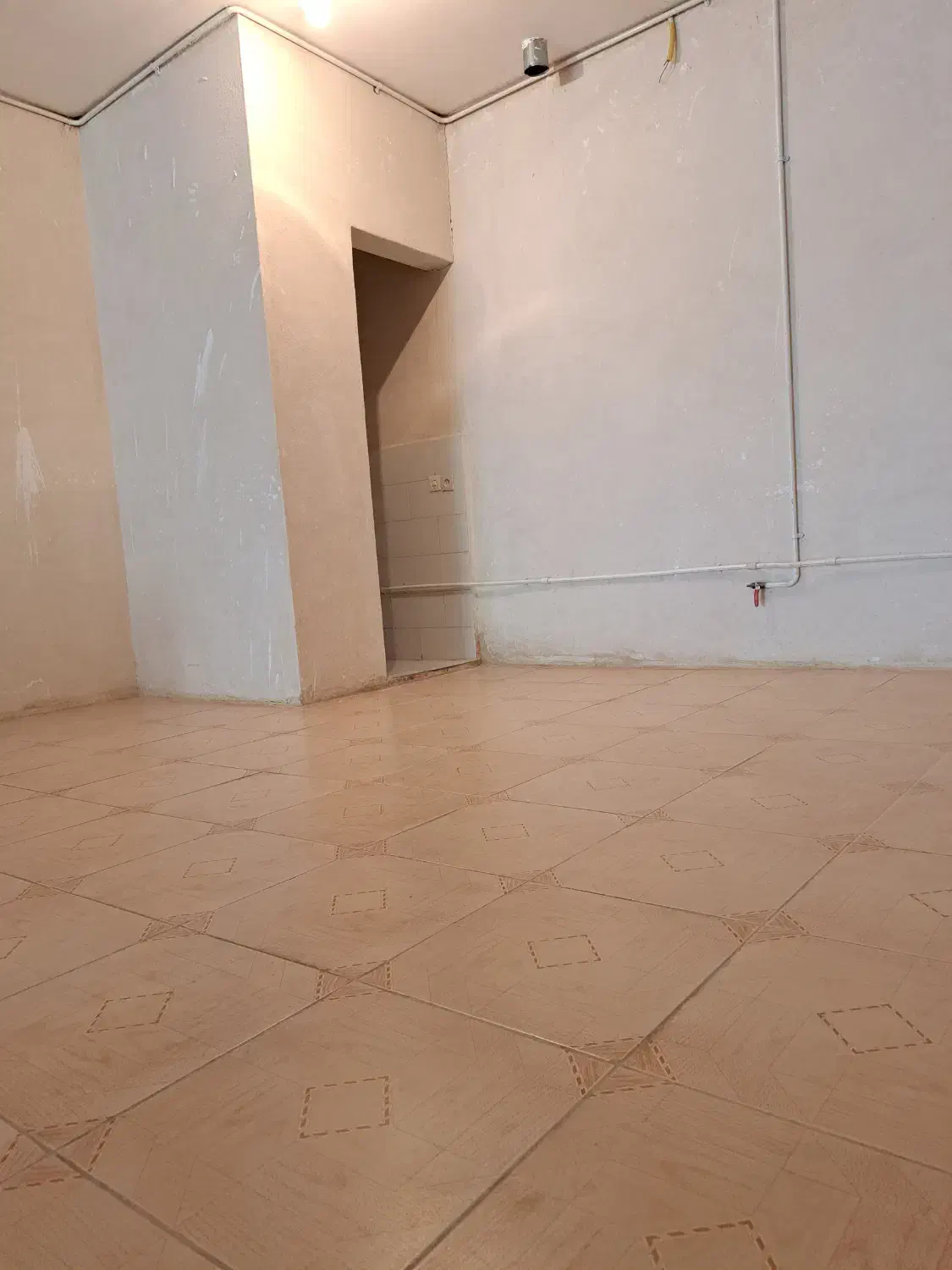 انبار کرمان اکازیون|اجارهٔ مغازه و غرفه|کرمان, |دیوار