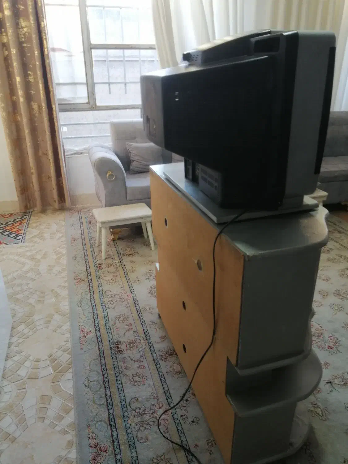 تلوزیون|تلویزیون و پروژکتور|نیشابور, فردوسی جنوبی|دیوار