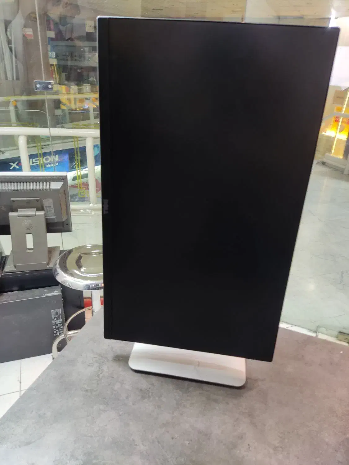 مانیتور Dell تمیز  24 اینچ|قطعات و لوازم جانبی رایانه|مشهد, فلسطین|دیوار