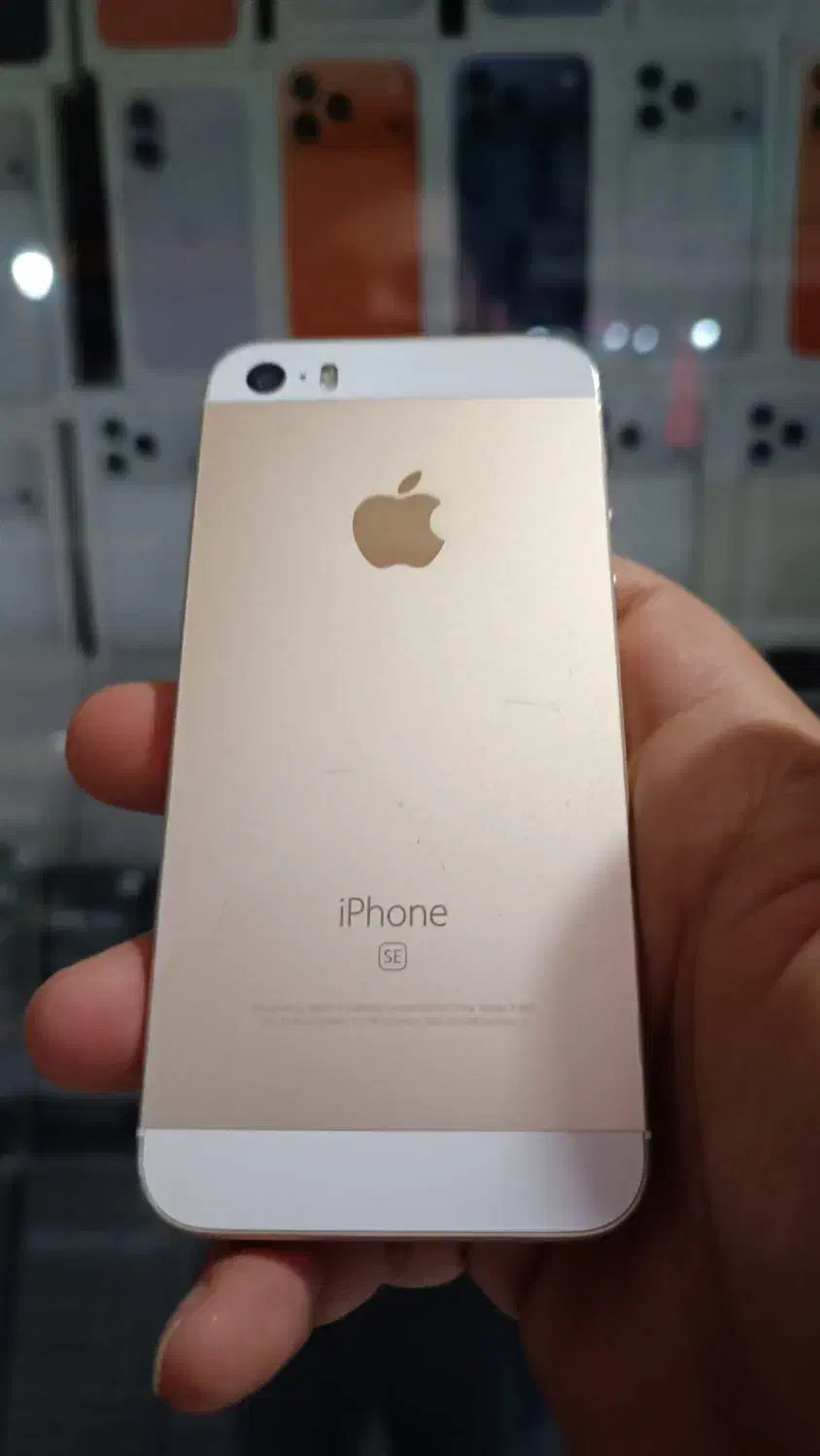 آیفون 5 SE|موبایل|مهاباد (آذربایجان غربی), |دیوار