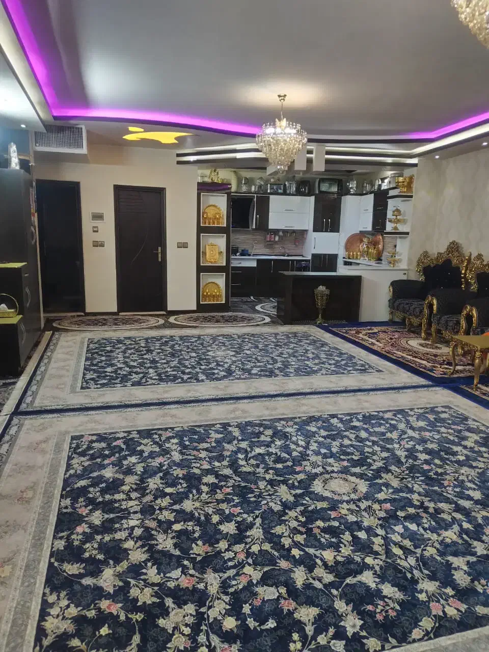 ۱۲۵ متر تک واحدی/ ۲خواب/ جنوبی|اجارهٔ آپارتمان|اصفهان, پوریای ولی|دیوار